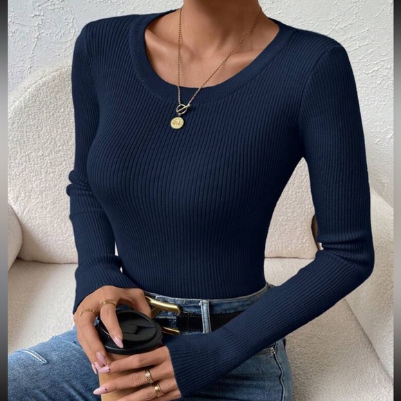 Ribbed knit soft knit sweater crewneck minimalist white - Picture 7 of 8